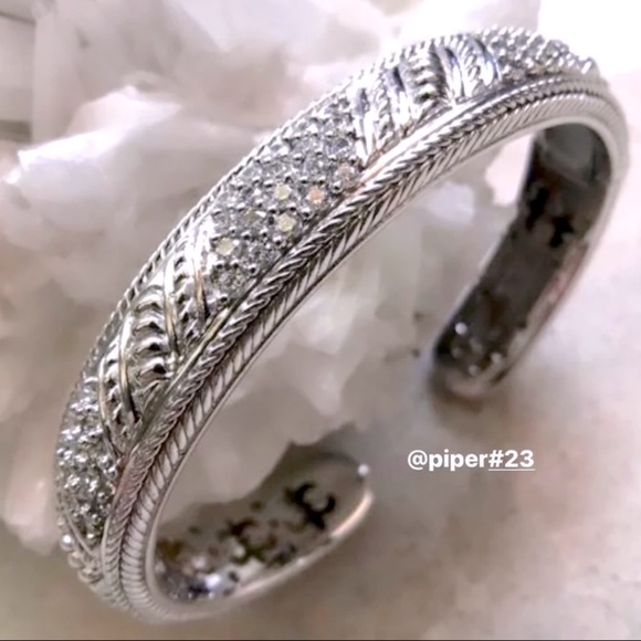 Judith Ripka Diamonique Textured Sterling Silver Cuff Bracelet size 6 3/4 - Picture 2 of 10